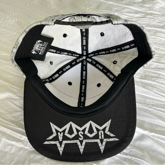 BORN FLY NWT! Men's Flat Bill Cap SnapBack‎ Moisture Sweatband Blk/Wht/Silver - Picture 11 of 11